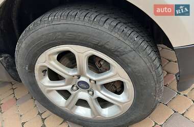 Позашляховик / Кросовер Ford EcoSport 2020 в 