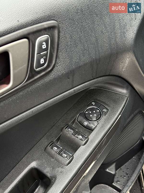 Внедорожник / Кроссовер Ford EcoSport 2021 в Сумах