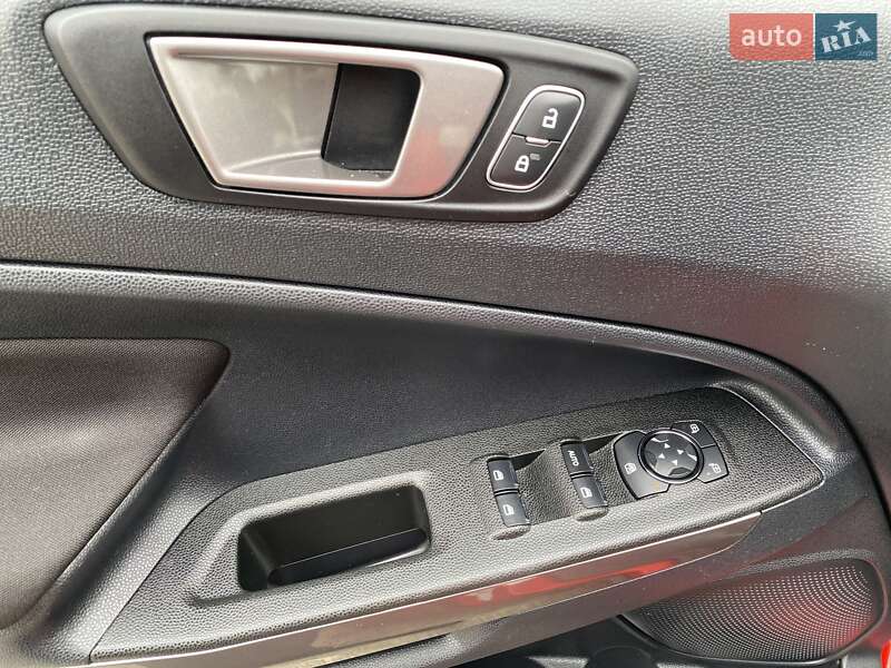 Внедорожник / Кроссовер Ford EcoSport 2020 в Одессе фото 16 Внедорожник / Кроссовер Ford EcoSport 2020 в Одессе