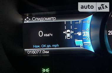 Внедорожник / Кроссовер Ford Edge 2018 в 