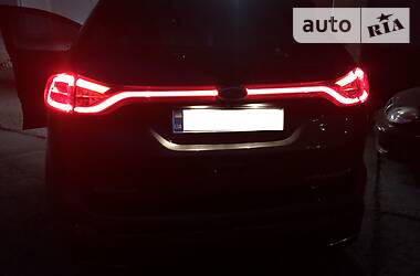 Внедорожник / Кроссовер Ford Edge 2018 в 