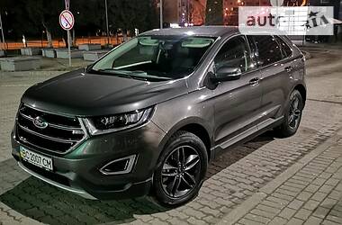 Позашляховик / Кросовер Ford Edge 2015 в 