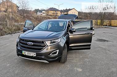 Позашляховик / Кросовер Ford Edge 2015 в 