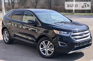Позашляховик / Кросовер Ford Edge 2016 в 