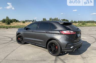 Внедорожник / Кроссовер Ford Edge 2019 в 