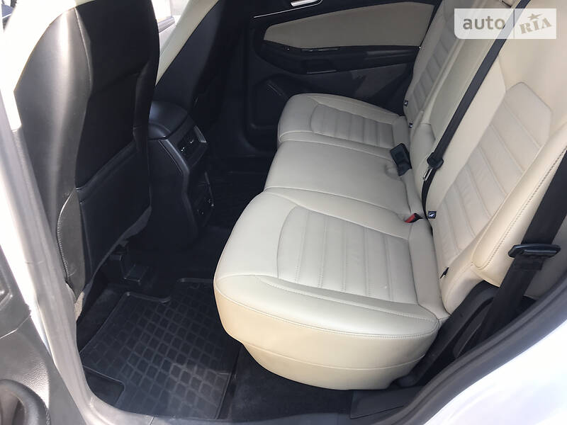 Внедорожник / Кроссовер Ford Edge 2016 в Николаеве