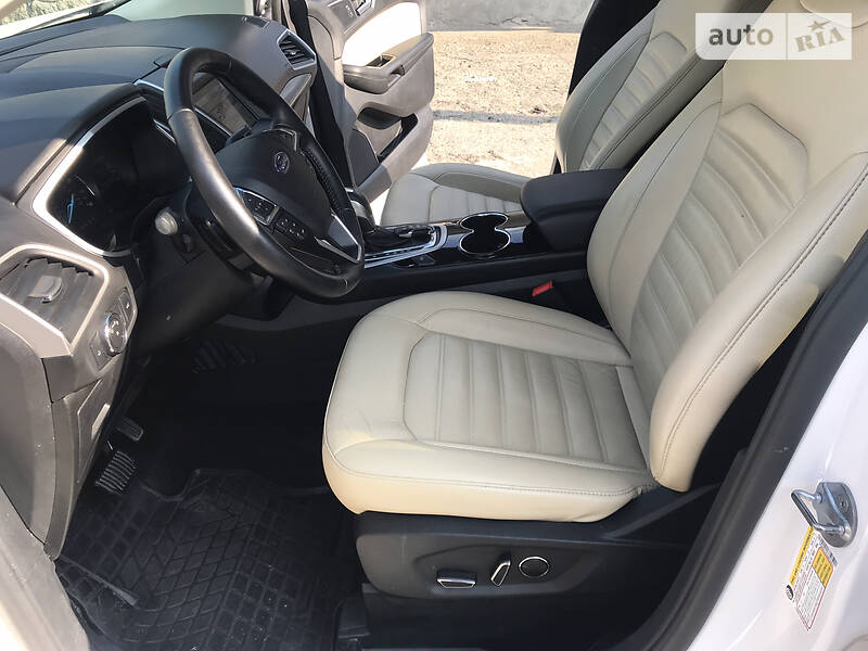 Внедорожник / Кроссовер Ford Edge 2016 в Николаеве