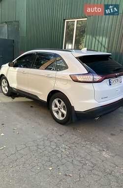 Внедорожник / Кроссовер Ford Edge 2018 в 