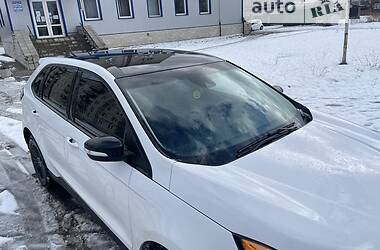 Внедорожник / Кроссовер Ford Edge 2018 в 