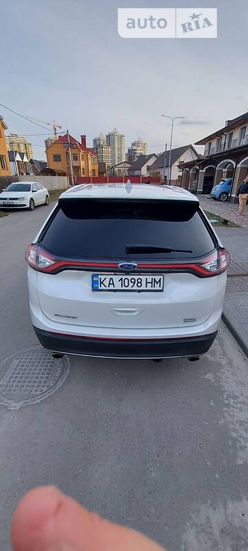 Позашляховик / Кросовер Ford Edge 2015 в Броварах