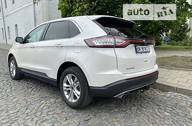 Позашляховик / Кросовер Ford Edge 2015 в Луцьку