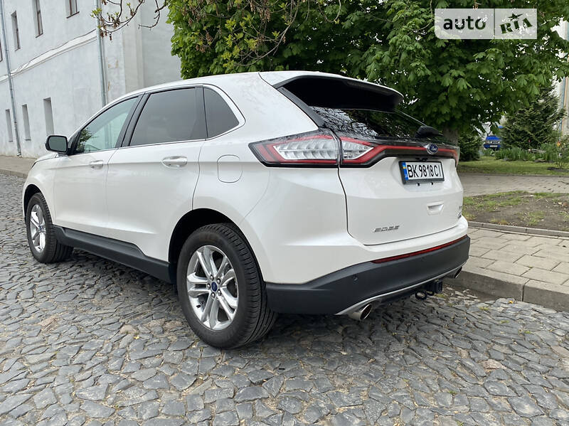 Позашляховик / Кросовер Ford Edge 2015 в Луцьку