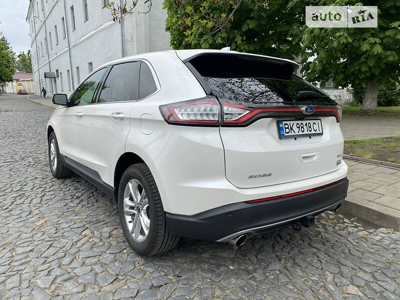 Позашляховик / Кросовер Ford Edge 2015 в Луцьку