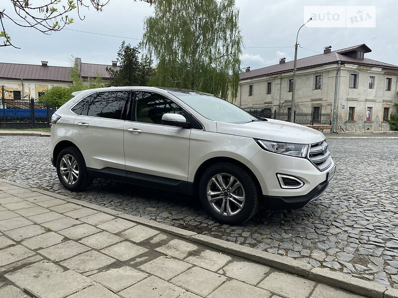 Позашляховик / Кросовер Ford Edge 2015 в Луцьку