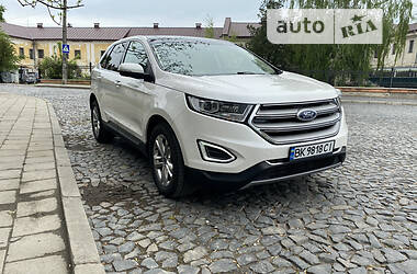 Позашляховик / Кросовер Ford Edge 2015 в Луцьку
