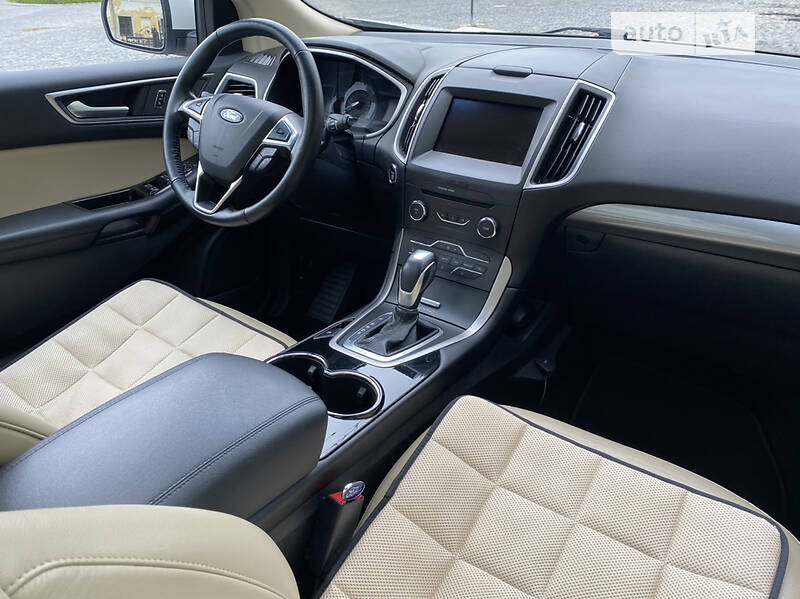 Позашляховик / Кросовер Ford Edge 2015 в Луцьку