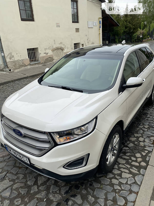 Позашляховик / Кросовер Ford Edge 2015 в Луцьку