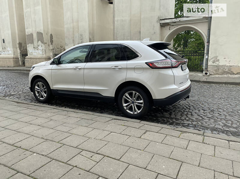 Позашляховик / Кросовер Ford Edge 2015 в Луцьку