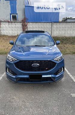 Внедорожник / Кроссовер Ford Edge 2019 в 