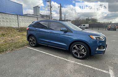 Внедорожник / Кроссовер Ford Edge 2019 в 