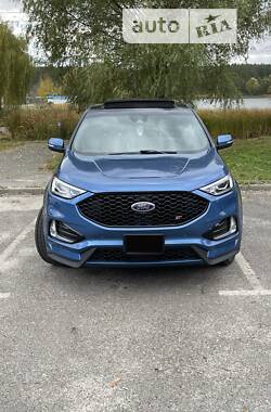Внедорожник / Кроссовер Ford Edge 2019 в 
