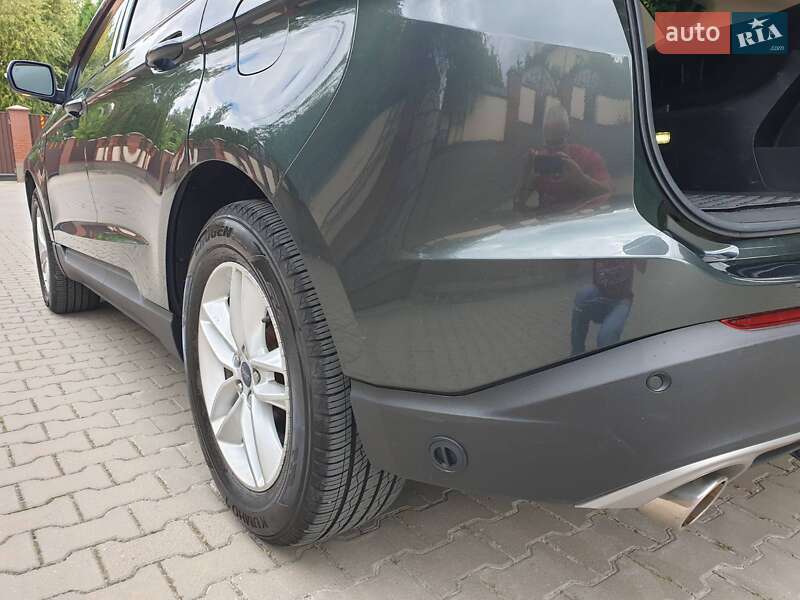 Внедорожник / Кроссовер Ford Edge 2015 в Хмельницком