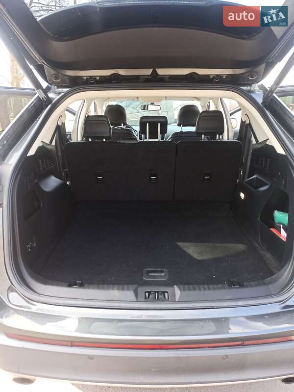 Внедорожник / Кроссовер Ford Edge 2016 в Южноукраинске фото 11 Внедорожник / Кроссовер Ford Edge 2016 в Южноукраинске