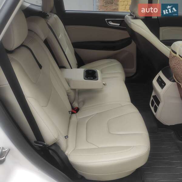 Внедорожник / Кроссовер Ford Edge 2019 в Камне-Каширском
