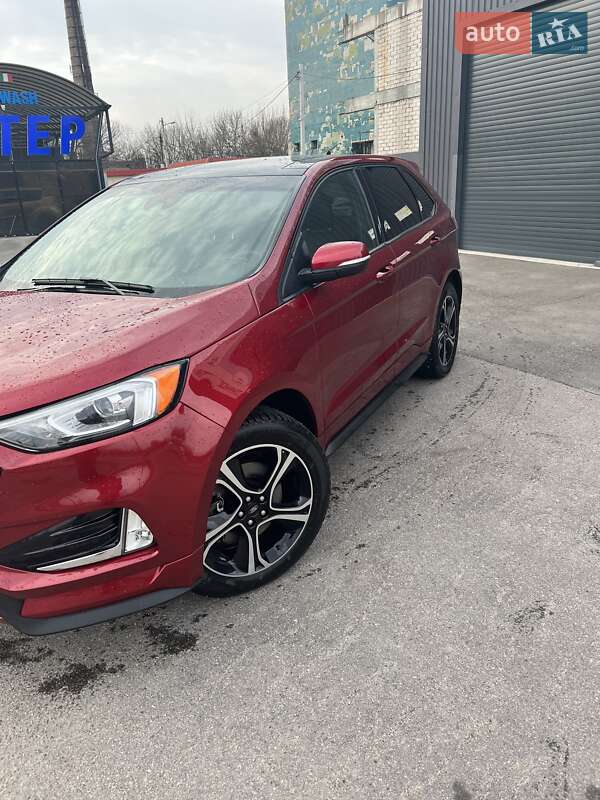 Позашляховик / Кросовер Ford Edge 2019 в Дніпрі