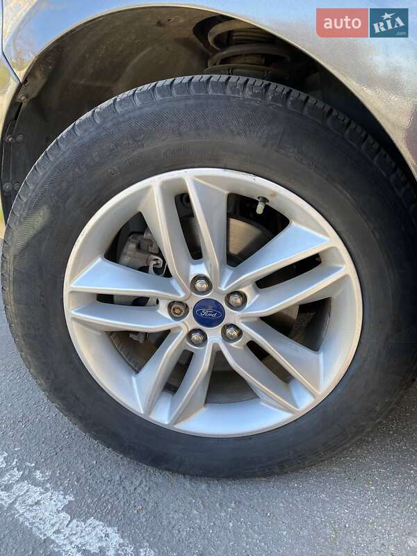 Позашляховик / Кросовер Ford Edge 2017 в Дніпрі фото 20 Позашляховик / Кросовер Ford Edge 2017 в Дніпрі