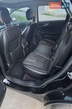 Внедорожник / Кроссовер Ford Edge 2016 в 