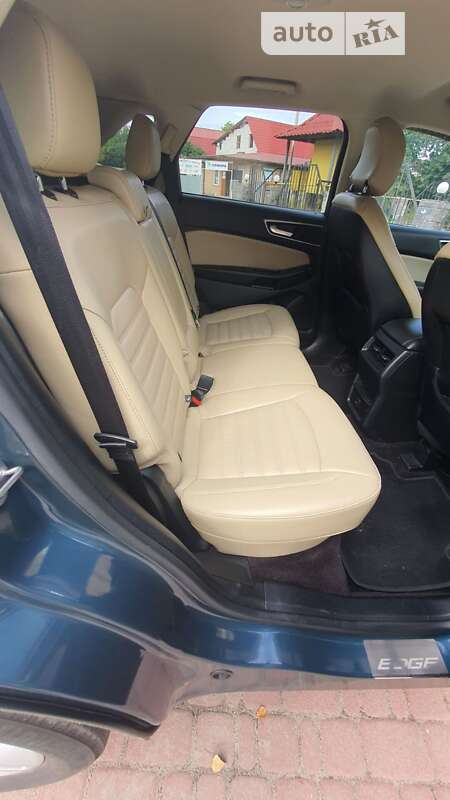 Внедорожник / Кроссовер Ford Edge 2016 в Киеве