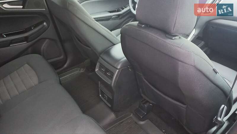 Внедорожник / Кроссовер Ford Edge 2020 в Запорожье
