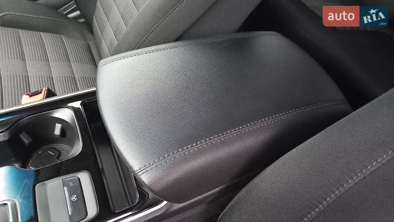 Внедорожник / Кроссовер Ford Edge 2020 в Запорожье