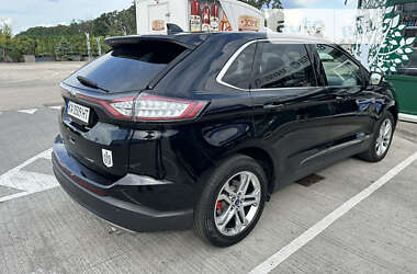 Внедорожник / Кроссовер Ford Edge 2017 в 