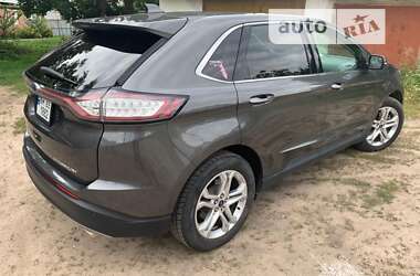 Позашляховик / Кросовер Ford Edge 2018 в 