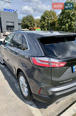 Внедорожник / Кроссовер Ford Edge 2021 в 