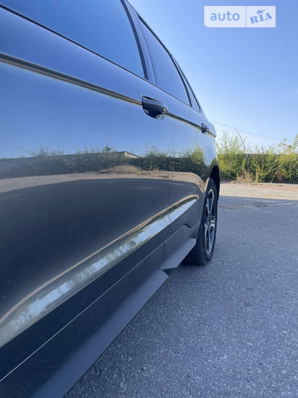 Внедорожник / Кроссовер Ford Edge 2019 в Лубнах