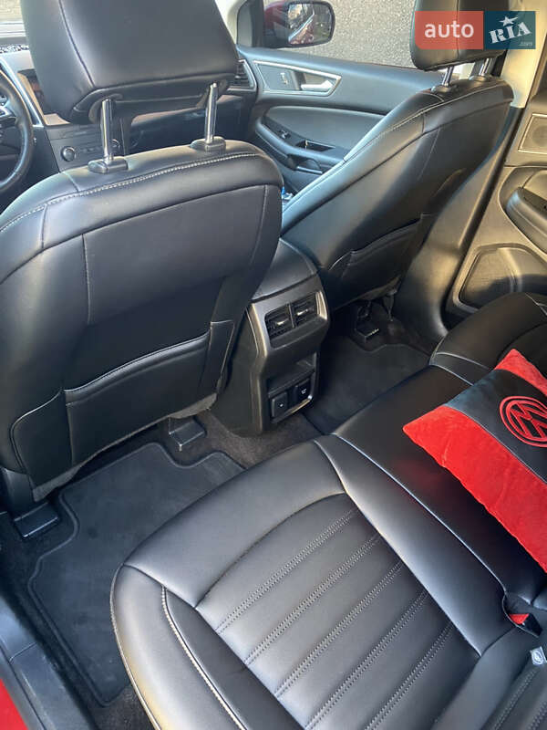 Внедорожник / Кроссовер Ford Edge 2019 в Ивано-Франковске