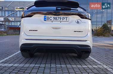 Позашляховик / Кросовер Ford Edge 2016 в 