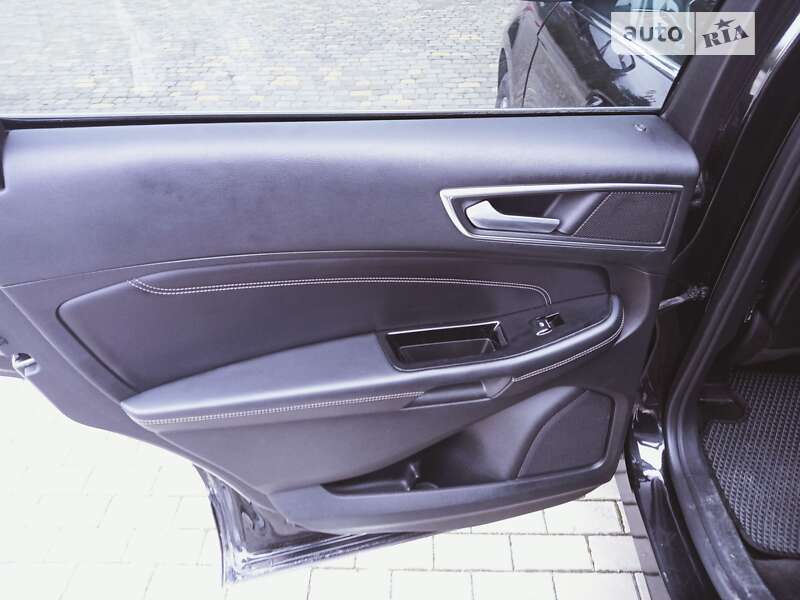 Позашляховик / Кросовер Ford Edge 2015 в Луцьку