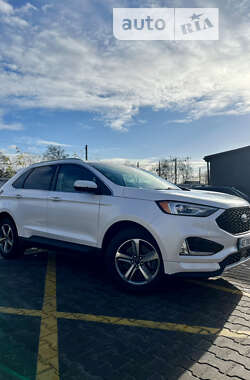 Внедорожник / Кроссовер Ford Edge 2019 в Ирпене