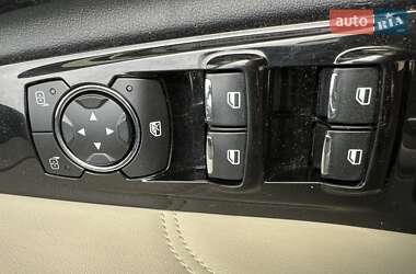 Позашляховик / Кросовер Ford Edge 2015 в 