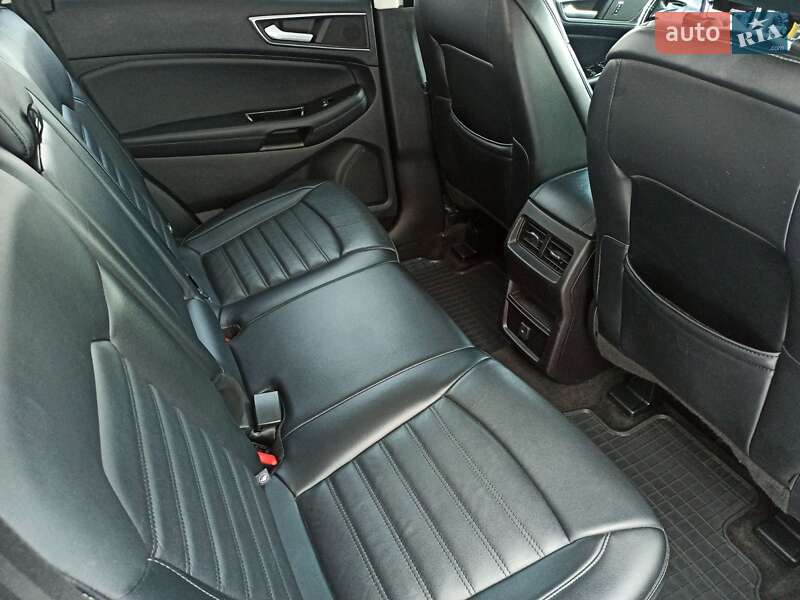 Внедорожник / Кроссовер Ford Edge 2015 в Богородчанах