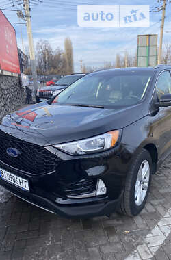 Внедорожник / Кроссовер Ford Edge 2020 в 