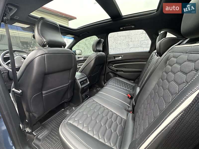 Внедорожник / Кроссовер Ford Edge 2019 в Киеве