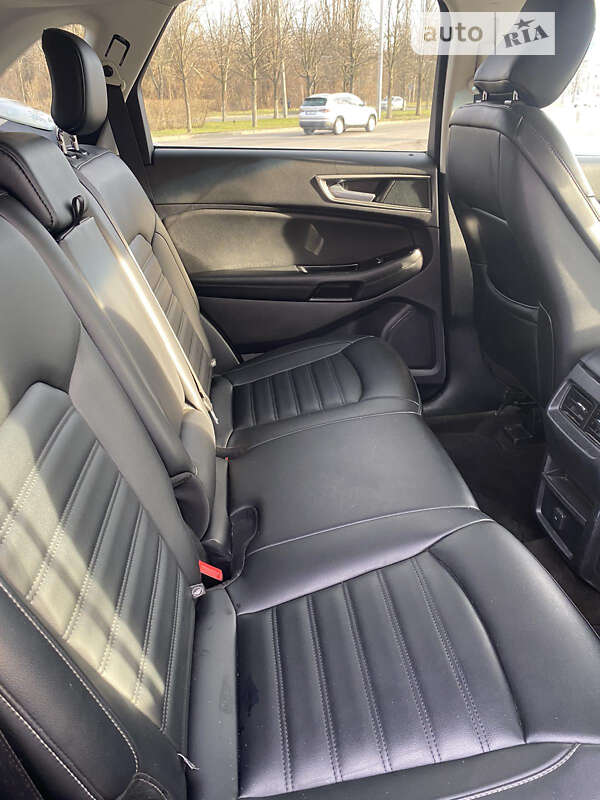 Ford Edge 2020