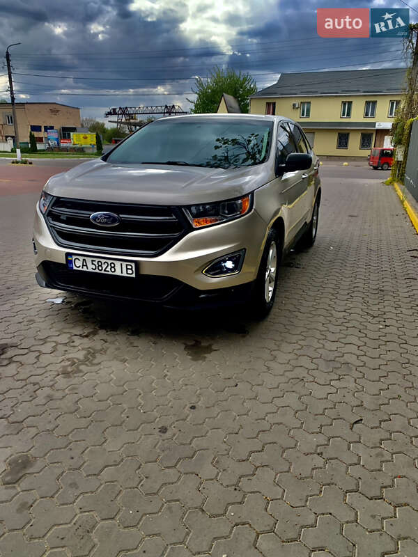 Позашляховик / Кросовер Ford Edge 2017 в Жашківу