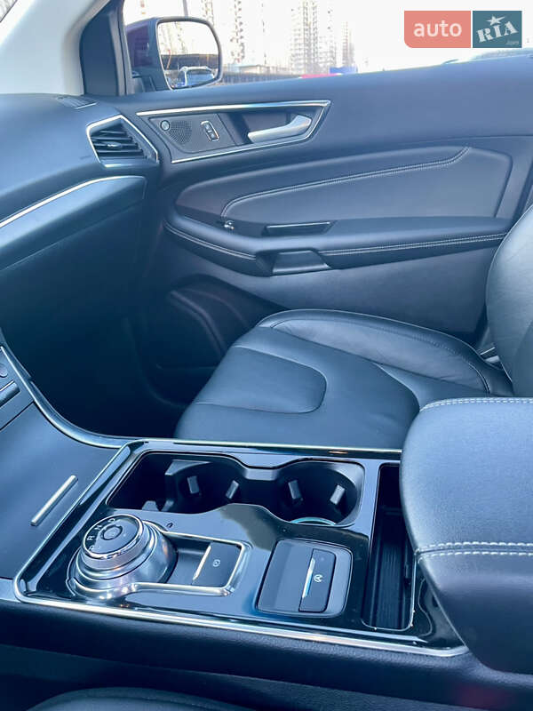 Позашляховик / Кросовер Ford Edge 2018 в Києві