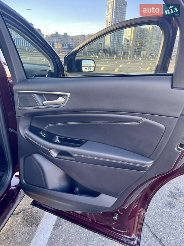 Позашляховик / Кросовер Ford Edge 2018 в Києві